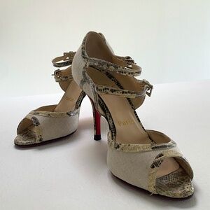 CHRISTIAN LOUBOUTIN Yobatrice Linen Peep Toe Pumps (Size 6)